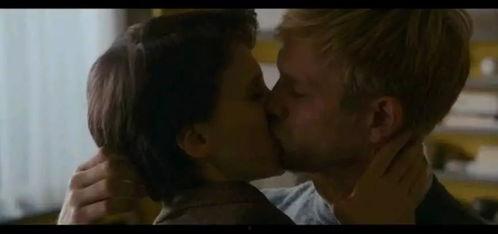 禁欲电影在线观看,探索人性深处的禁忌与挣扎  第1张